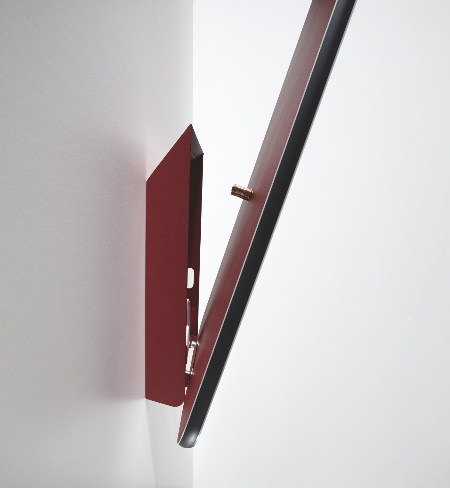 Zehnder_RAD_Vitalo Spa_Accessory_EasyFit_box Focus Zehnder Vitalo Spa Decorative radiator Side view